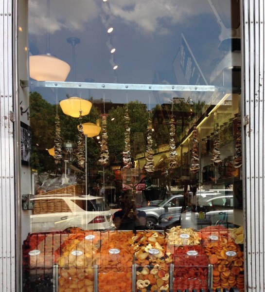 russ-and-daughters-window